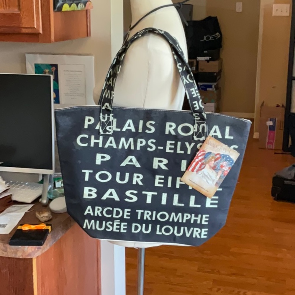 Lady Liberty Fashions Black Paris Subway Tote, NWT